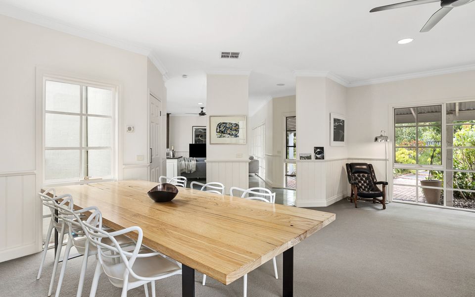 Tennis, Swimming and Outdoor Entertaining