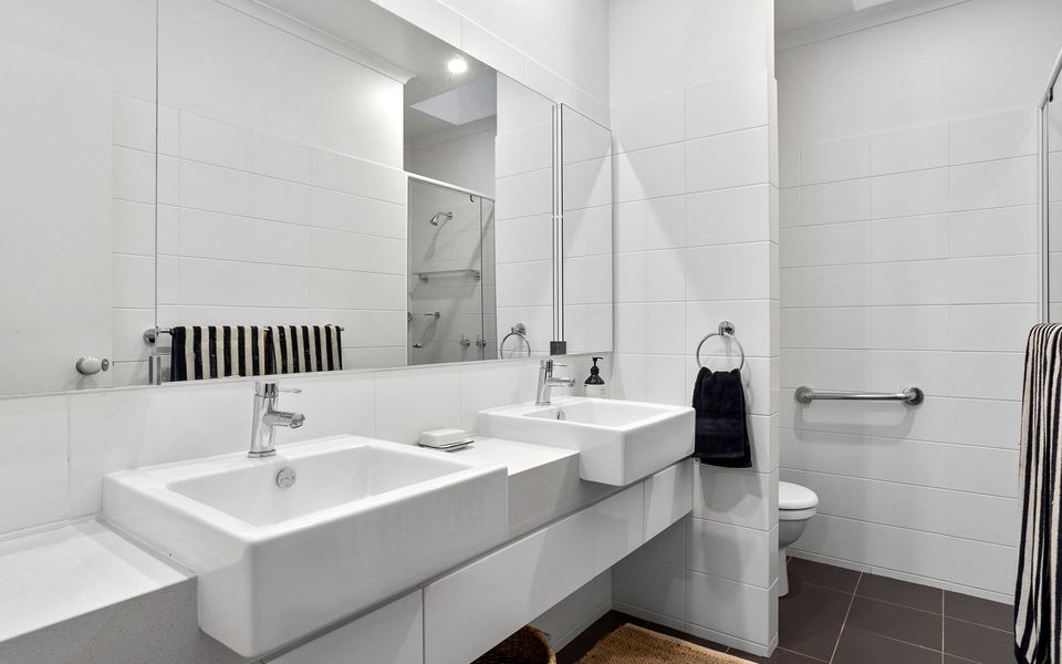 Olive Hill - Red Hill