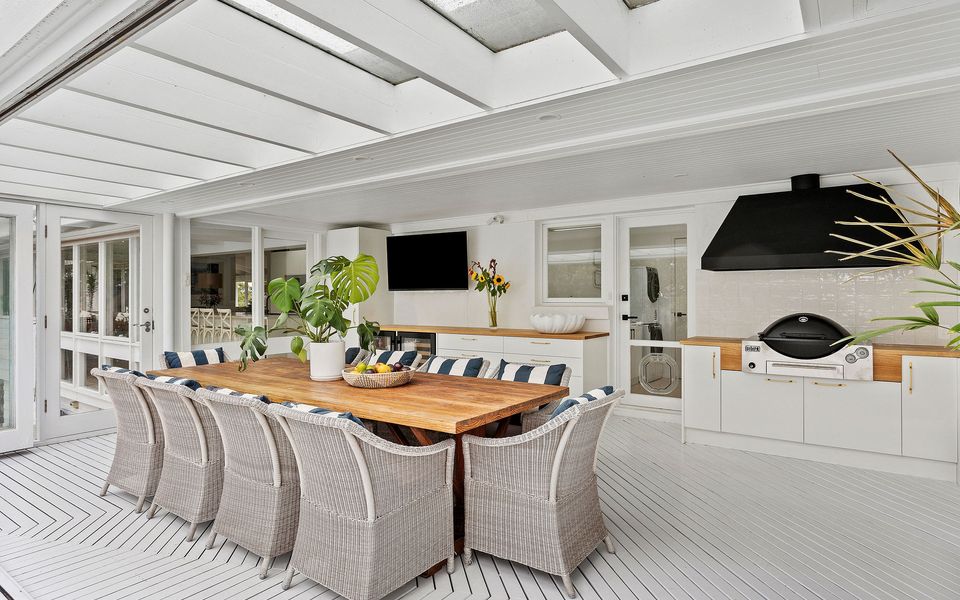 Grand Design - Pool, Spa, Playground