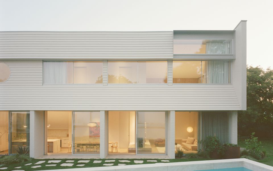 Moderna Mornington with Swimming Pool