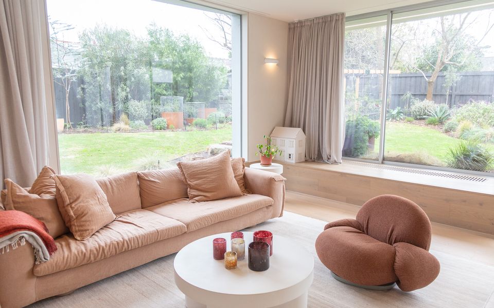 Moderna Mornington with Swimming Pool
