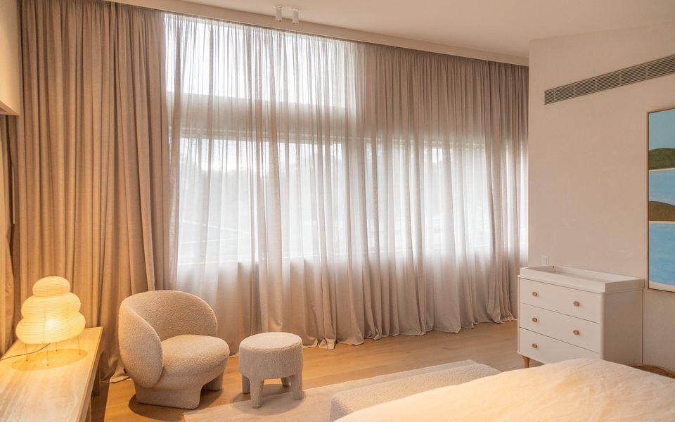 Moderna Mornington with Swimming Pool