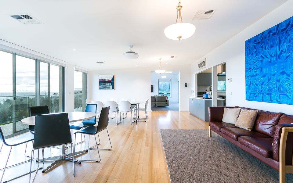 Guineys - Mount Martha - Pool, Tennis Courts, Beach Box