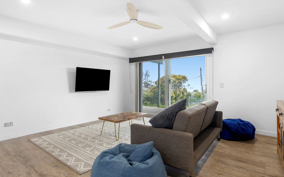 Mccrae Family Beach House - Bay Views - Swimming Pool - Air Con