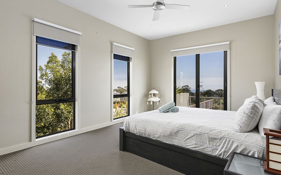 Outdoor Fun In The Sun - Swimming Pool and Tennis Court