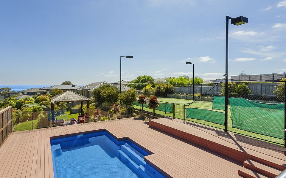 Outdoor Fun In The Sun - Swimming Pool and Tennis Court