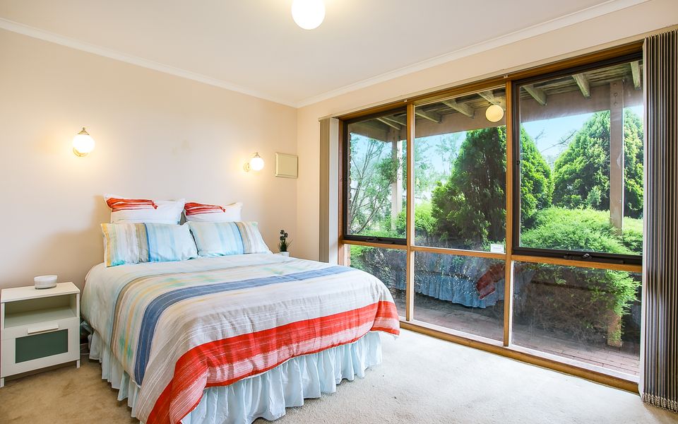 Sea & Tree - Double Storey With Bay Views