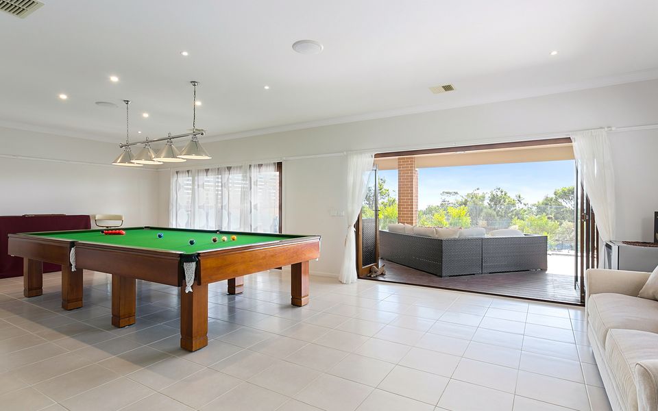 Tranquil Family Friendly, City/Bay Views, Pool and Spa - Mt Martha