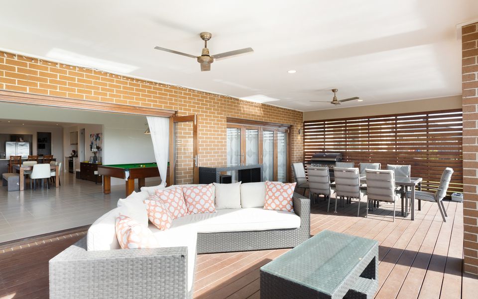 Tranquil Family Friendly, City/Bay Views, Pool and Spa - Mt Martha