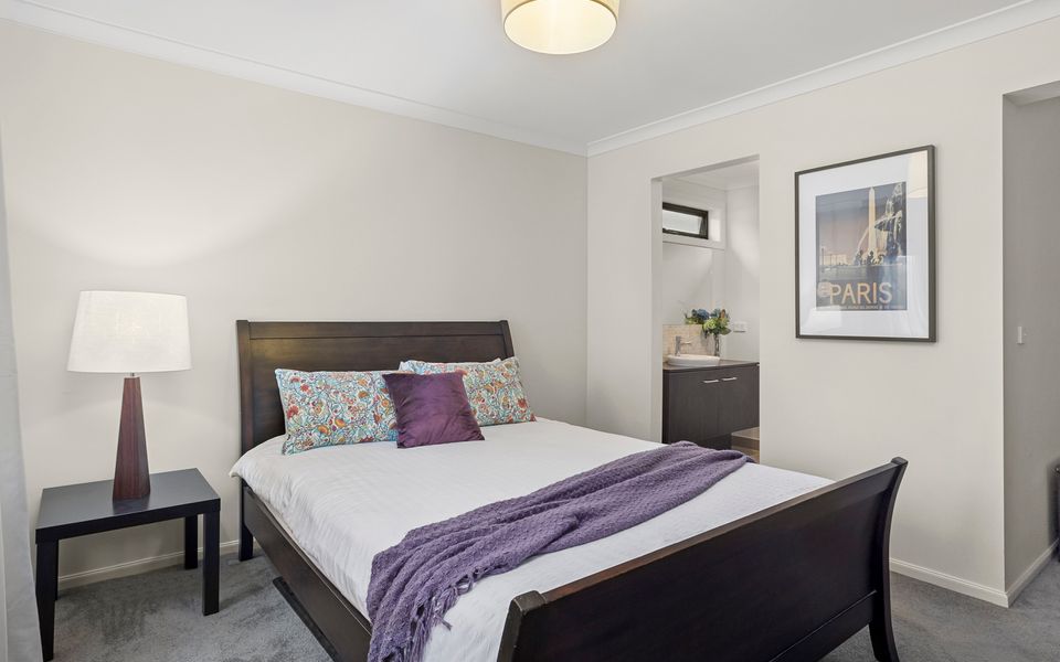 Tranquil Family Friendly, City/Bay Views, Pool and Spa - Mt Martha