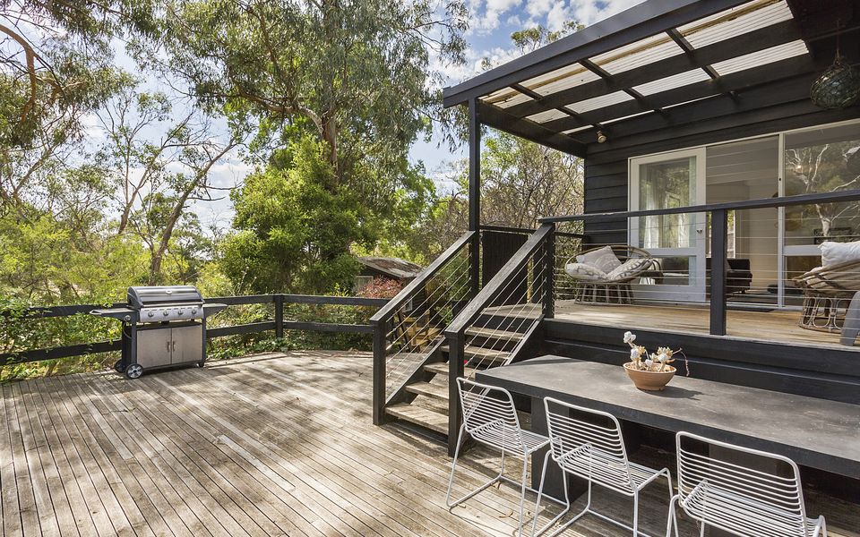 Tree House In Mount Martha