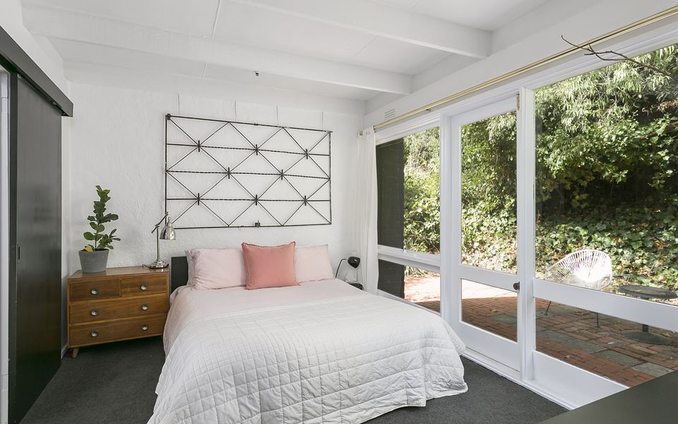 Tree House In Mount Martha