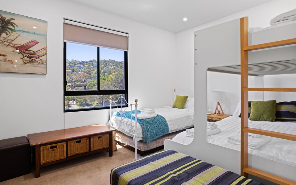 Where The Bay Meets The Marina - Family Holiday - Safety Beach