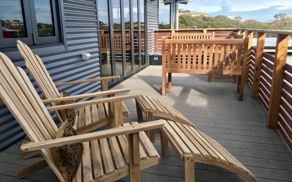 Brand New Family Eco House - Rye