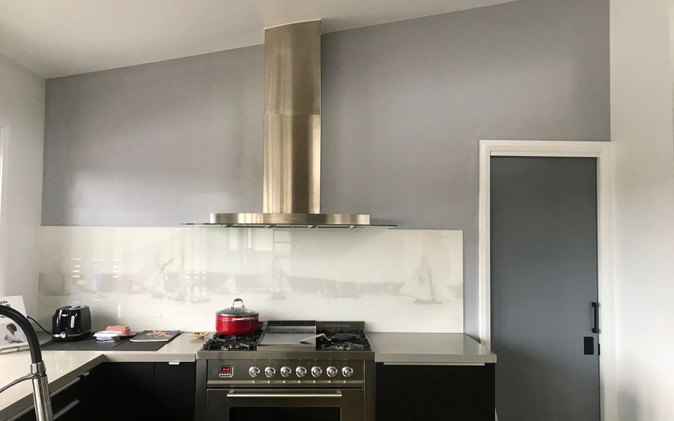 Brand New Family Eco House - Rye