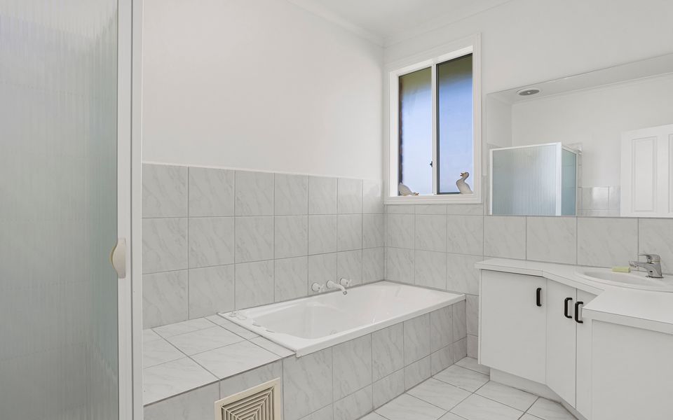 Nelly's Nook - Swimming pool and spa