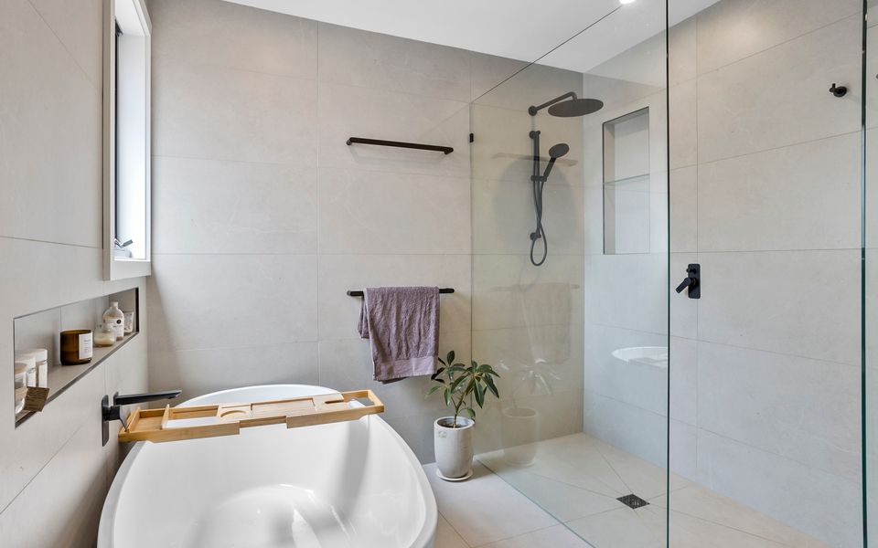 Summer Retreat with Pool