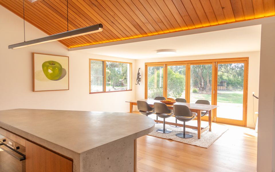 Coastal Bush Retreat