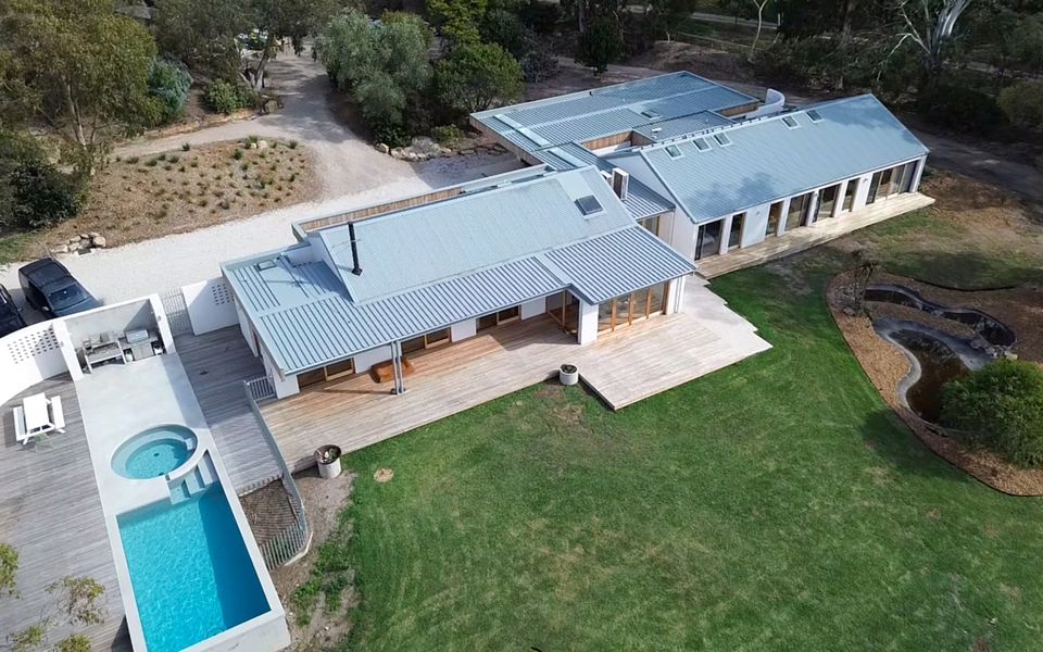 Coastal Bush Retreat