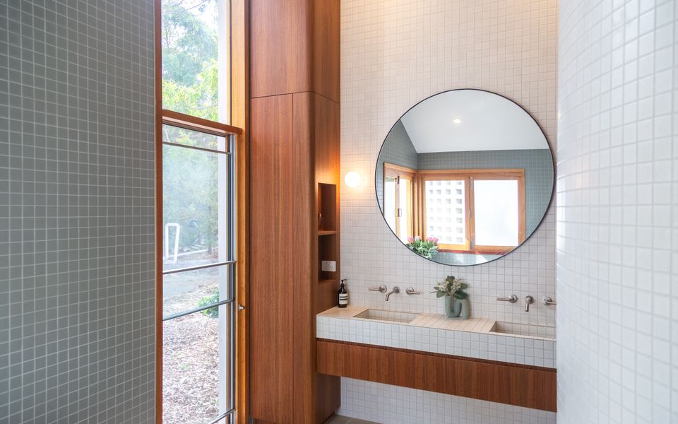 Coastal Bush Retreat