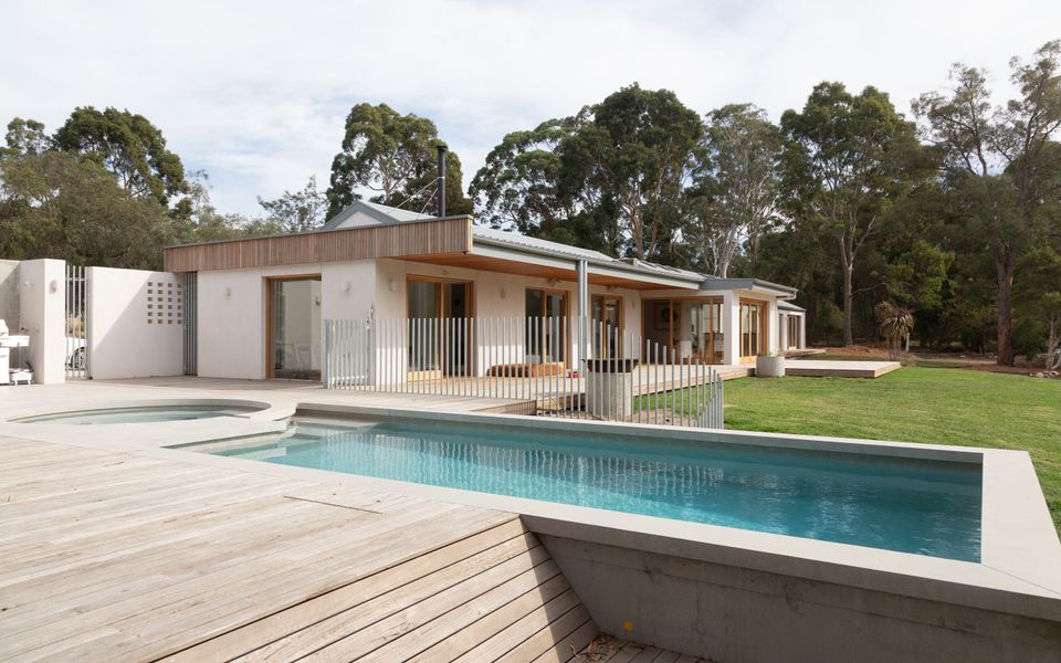 Coastal Bush Retreat