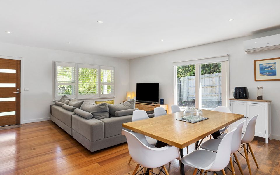 Pool, Spa and Play in Rye