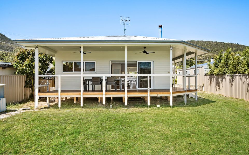 Shoalax at Shoal Bay