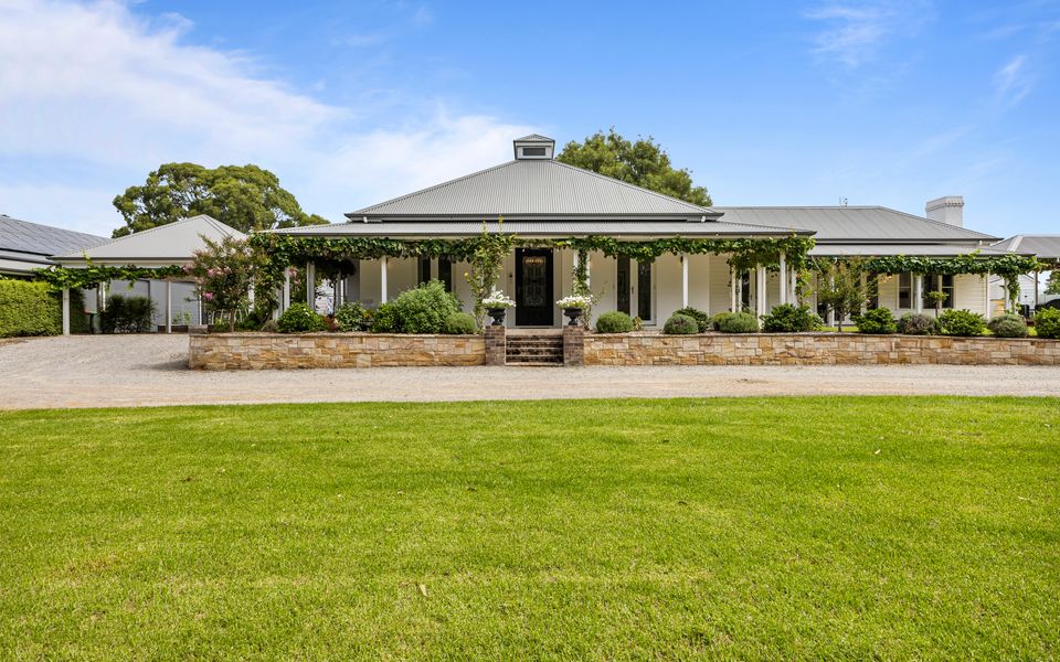 Twin Shores Farm Stay