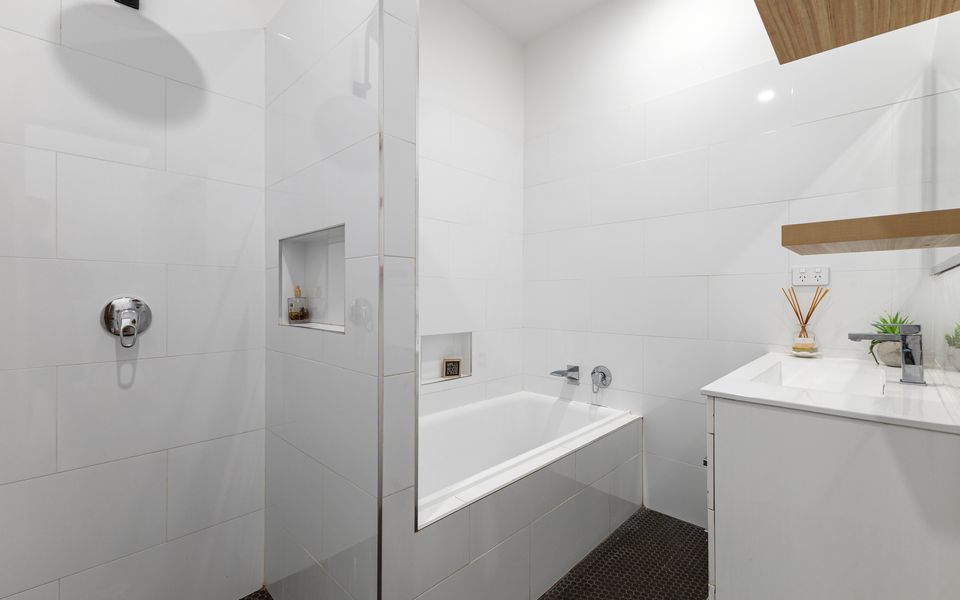 Luxe Oasis Adamstown