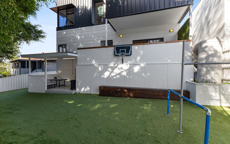 Luxe Oasis Adamstown