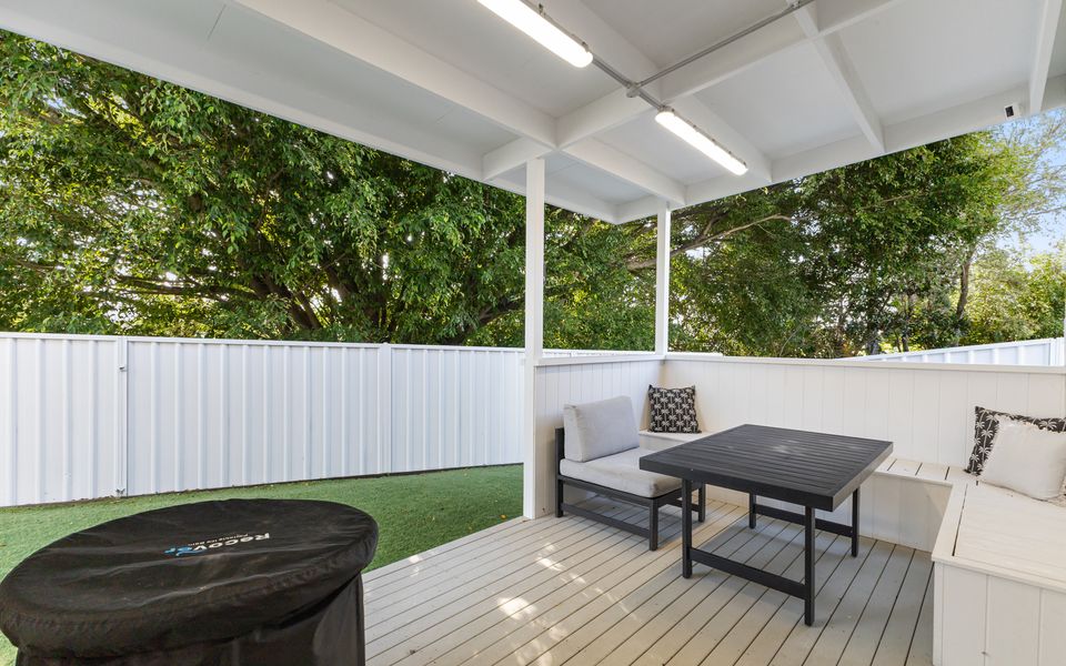 Luxe Oasis Adamstown