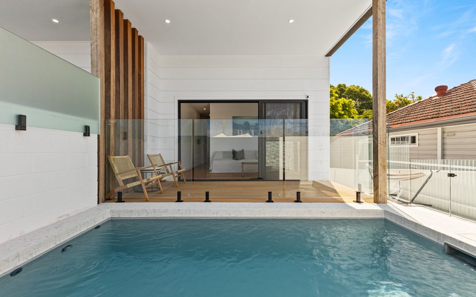 Luxe Oasis Adamstown