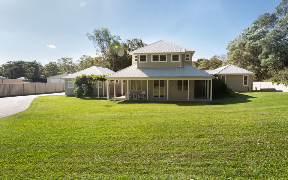 Echo Beach House