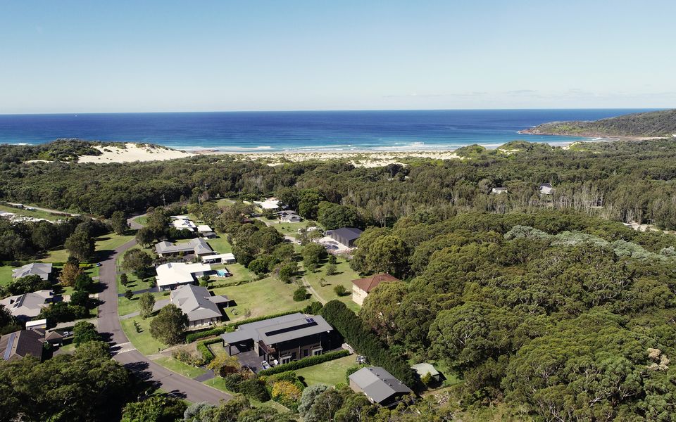 Echo Beach House