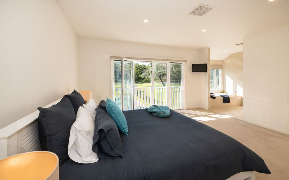 Echo Beach House