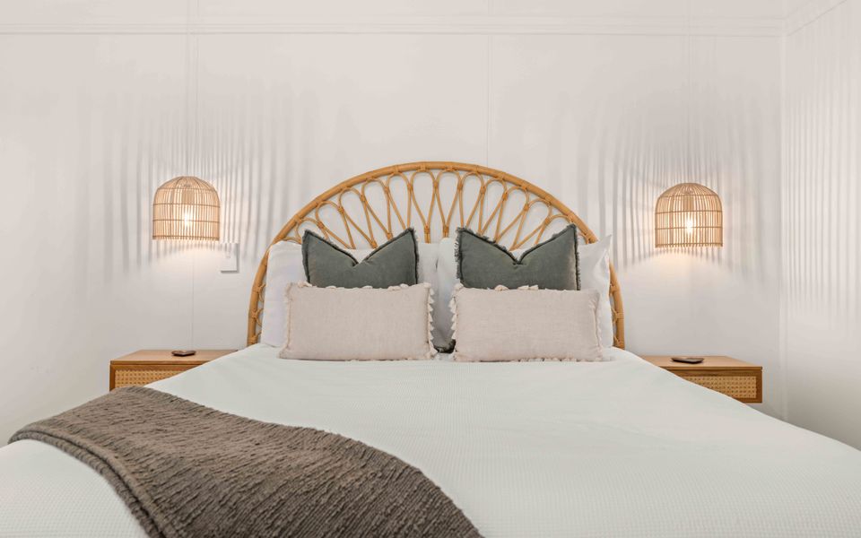 Cur46 – Husky Beach House by Experience Jervis Bay