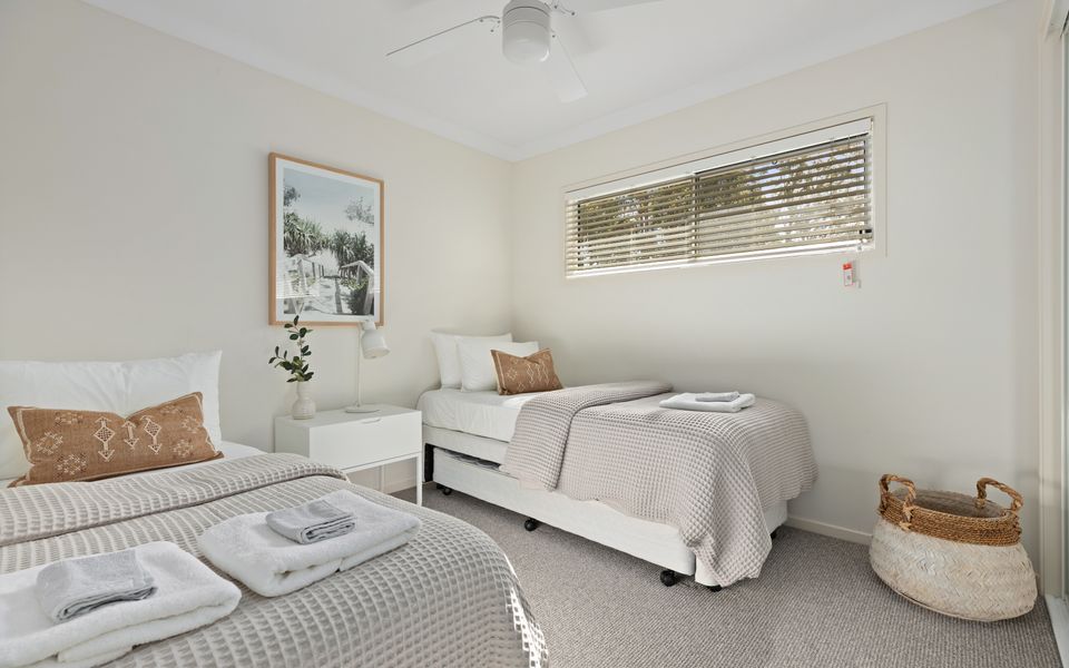 Kep4/5 – Rock Salt by Experience Jervis Bay