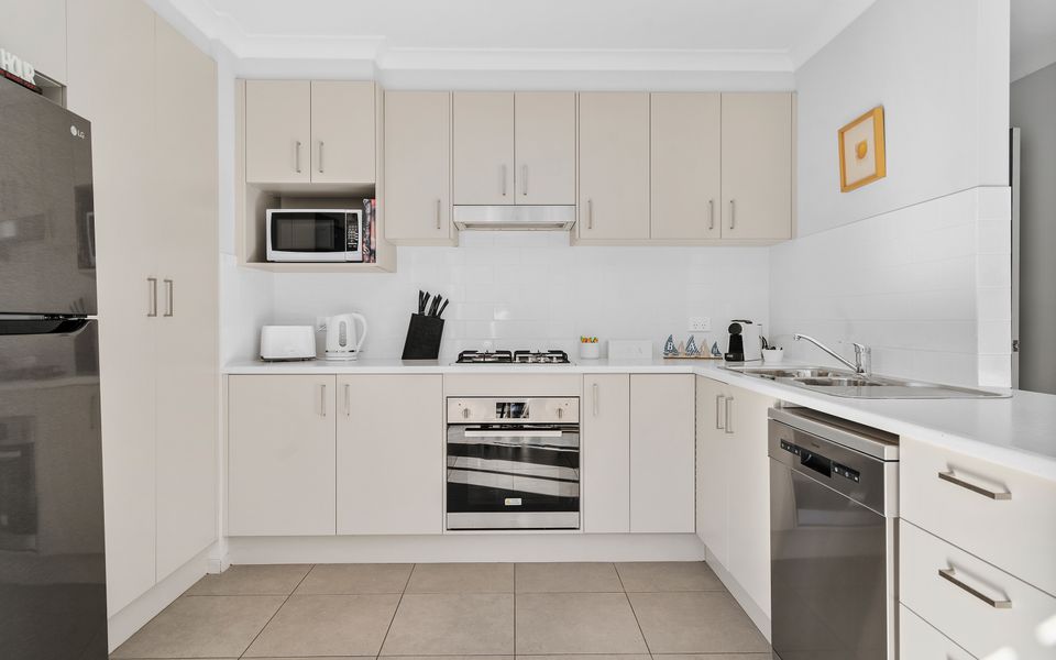 Ber1/13 – The Oasis of Calm by Experience Jervis Bay