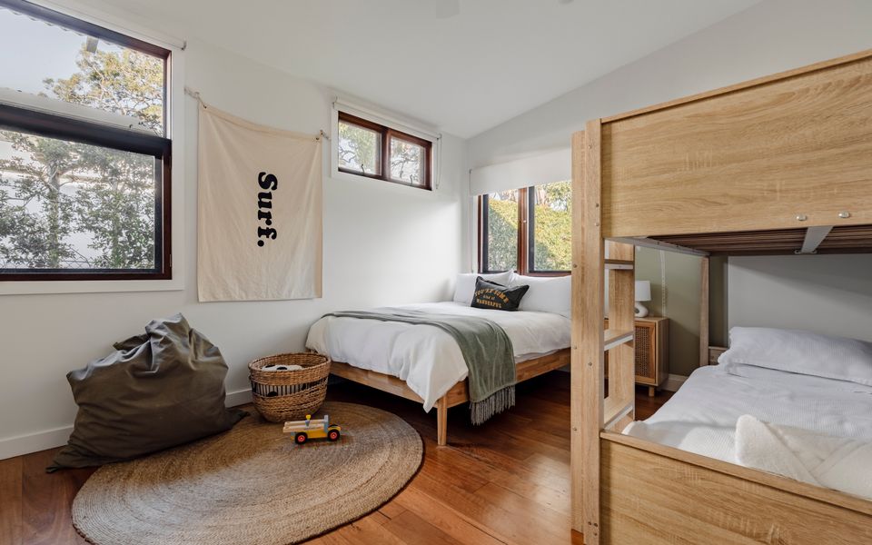 Jer4 – Oyster Catcher Huskisson