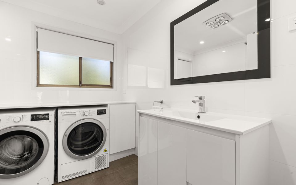 Nig7 – Sunrise by Experience Jervis Bay