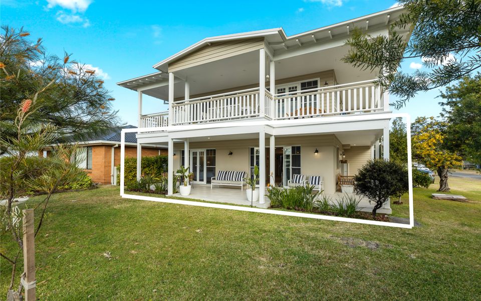 Mon12 – By the Bay by Experience Jervis Bay