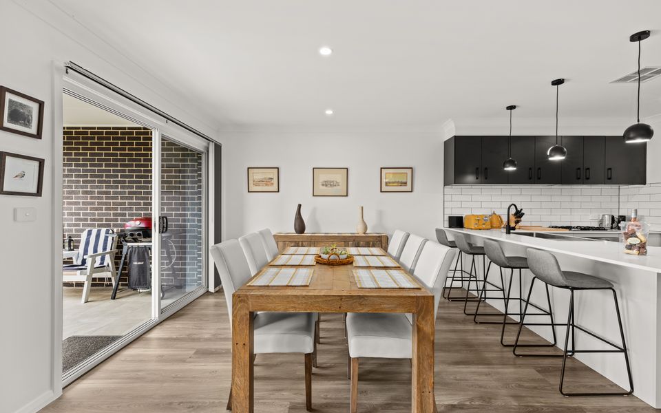 Dun8a – Libbity’s at The Point by Experience Jervis Bay