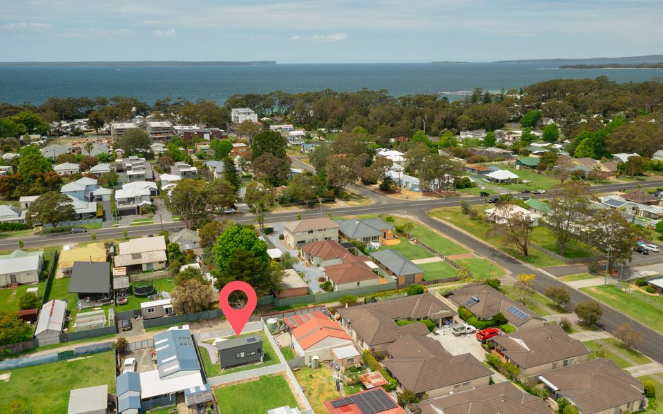 Cur46a – Husky Tiny Home by Experience Jervis Bay