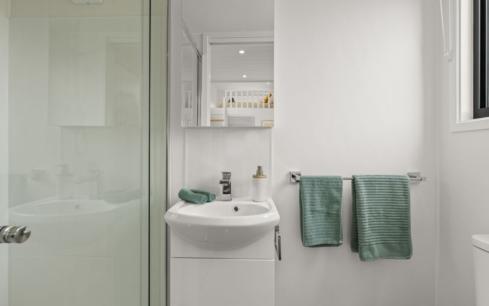 Cur46a – Husky Tiny Home by Experience Jervis Bay