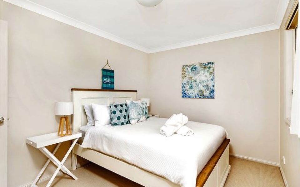 Woo23/15 – The Porthole of Huskisson by Experience Jervis Bay