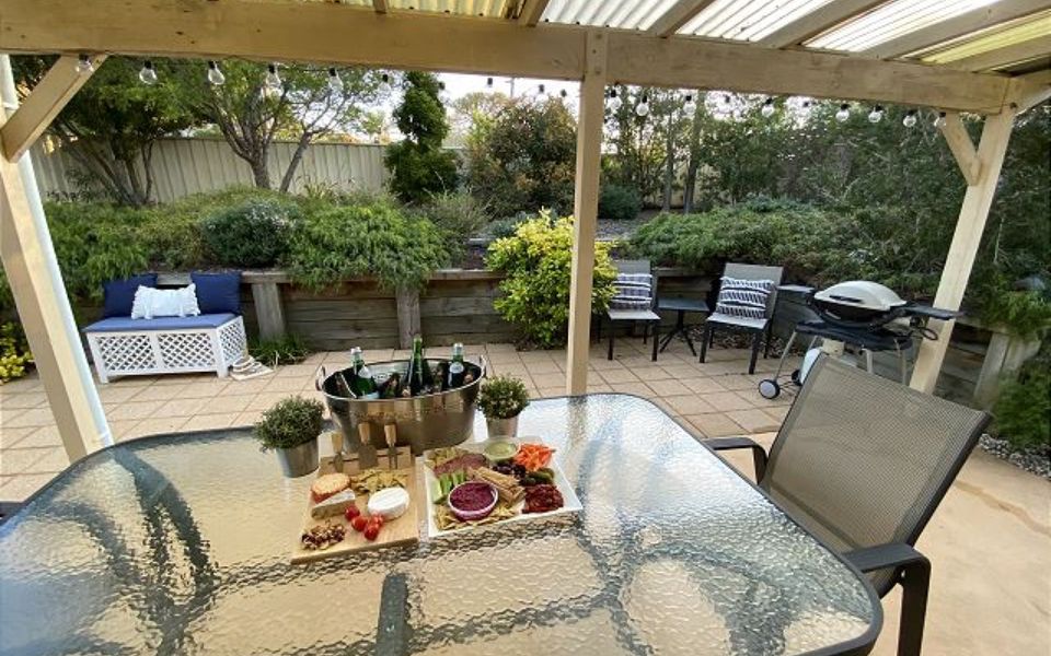 Woo23/15 – The Porthole of Huskisson by Experience Jervis Bay