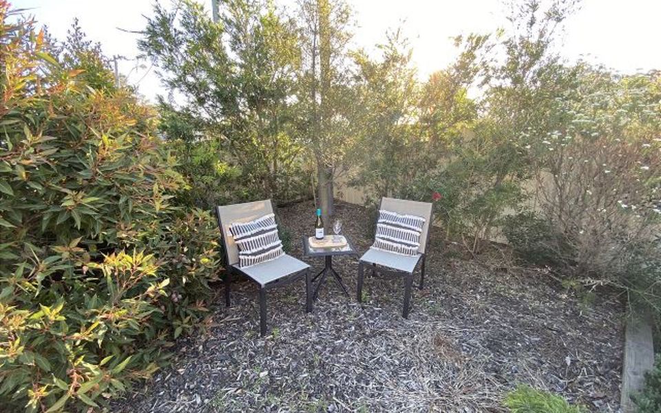 Woo23/15 – The Porthole of Huskisson by Experience Jervis Bay