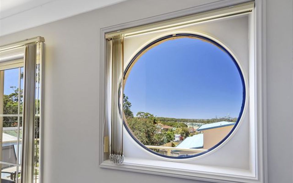 Woo23/15 – The Porthole of Huskisson by Experience Jervis Bay