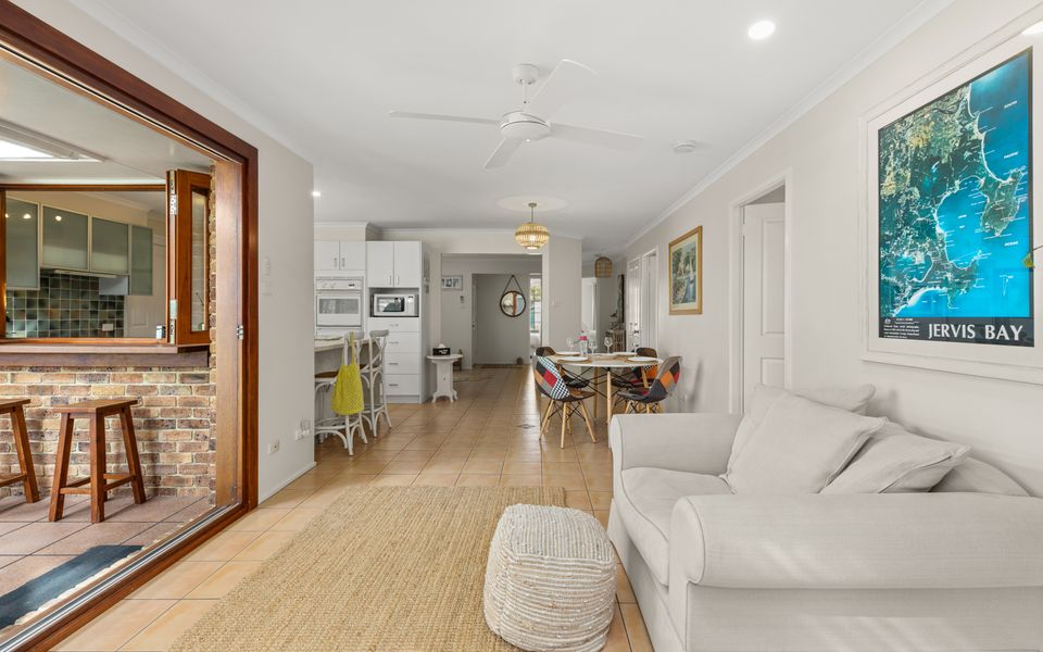 Fre117 – Crowford Sands by Experience Jervis Bay