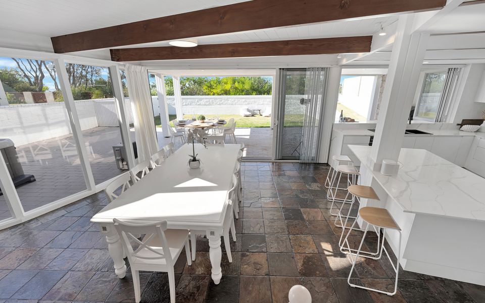 Eli104 – Ubuntu by Experience Jervis Bay